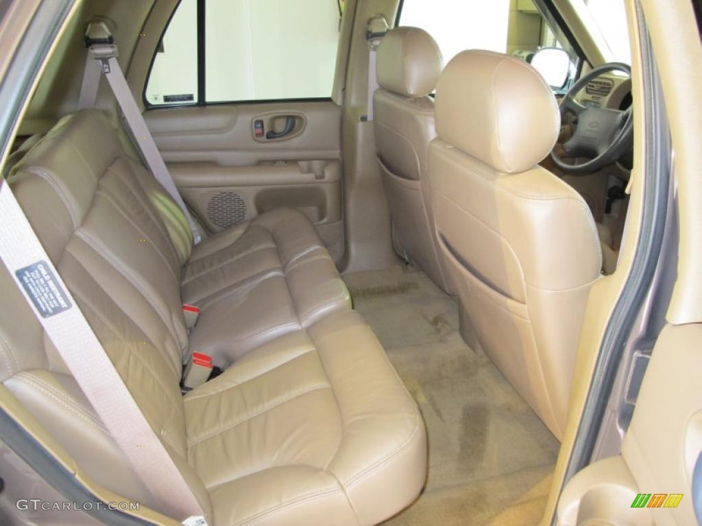 Beige Interior 1998 Chevrolet Blazer LS 4x4 Photo #39570915