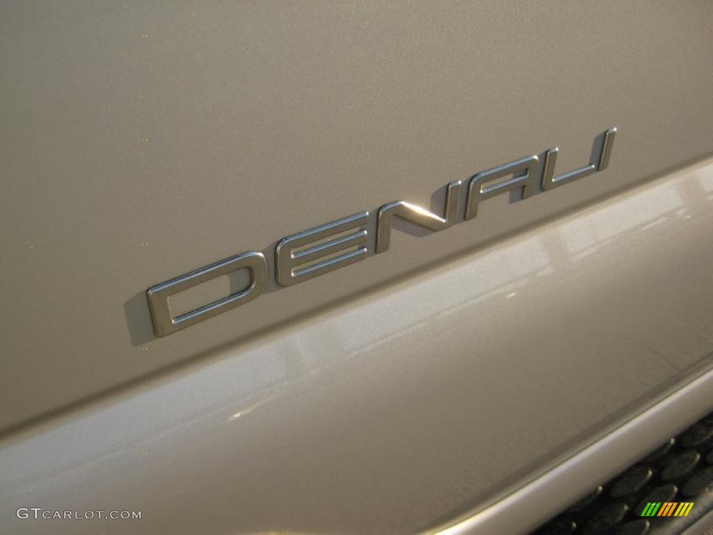 2004 Yukon XL Denali AWD - Silver Birch Metallic / Sandstone photo #33