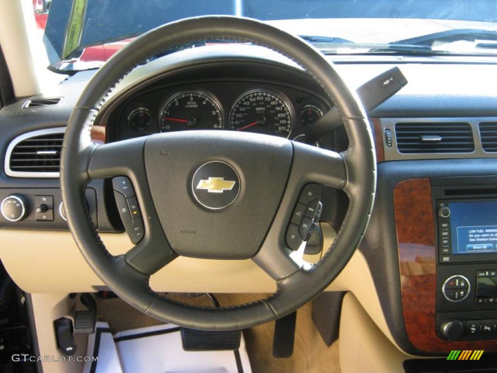 2007 Chevrolet Silverado 1500 LTZ Crew Cab 4x4 Light Cashmere/Ebony Black Dashboard Photo #39573243
