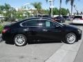 Super Black - Maxima 3.5 SV Photo No. 8