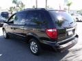 2007 Brilliant Black Crystal Pearl Chrysler Town & Country Limited  photo #5