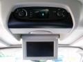 2007 Brilliant Black Crystal Pearl Chrysler Town & Country Limited  photo #17