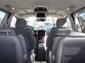 2007 Brilliant Black Crystal Pearl Chrysler Town & Country Limited  photo #27