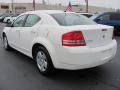 Stone White - Avenger SXT Photo No. 13