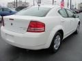 Stone White - Avenger SXT Photo No. 2
