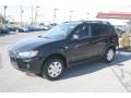 2011 Labrador Black Pearl Mitsubishi Outlander ES  photo #2