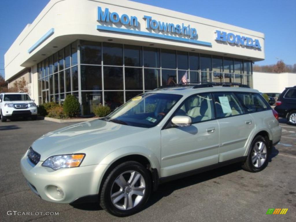 2006 Outback 3.0 R L.L.Bean Edition Wagon - Champagne Gold Opalescent / Taupe photo #1