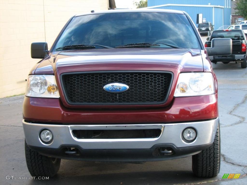 2006 F150 XLT SuperCab 4x4 - Dark Toreador Red Metallic / Medium/Dark Flint photo #2