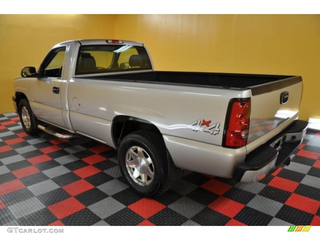 2006 Silverado 1500 LT Regular Cab 4x4 - Silver Birch Metallic / Dark Charcoal photo #3