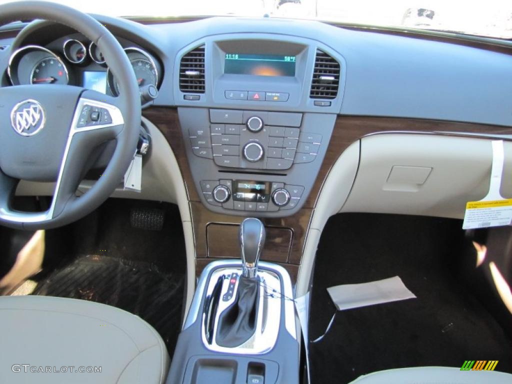 2011 Buick Regal CXL Cashmere Dashboard Photo #39584953