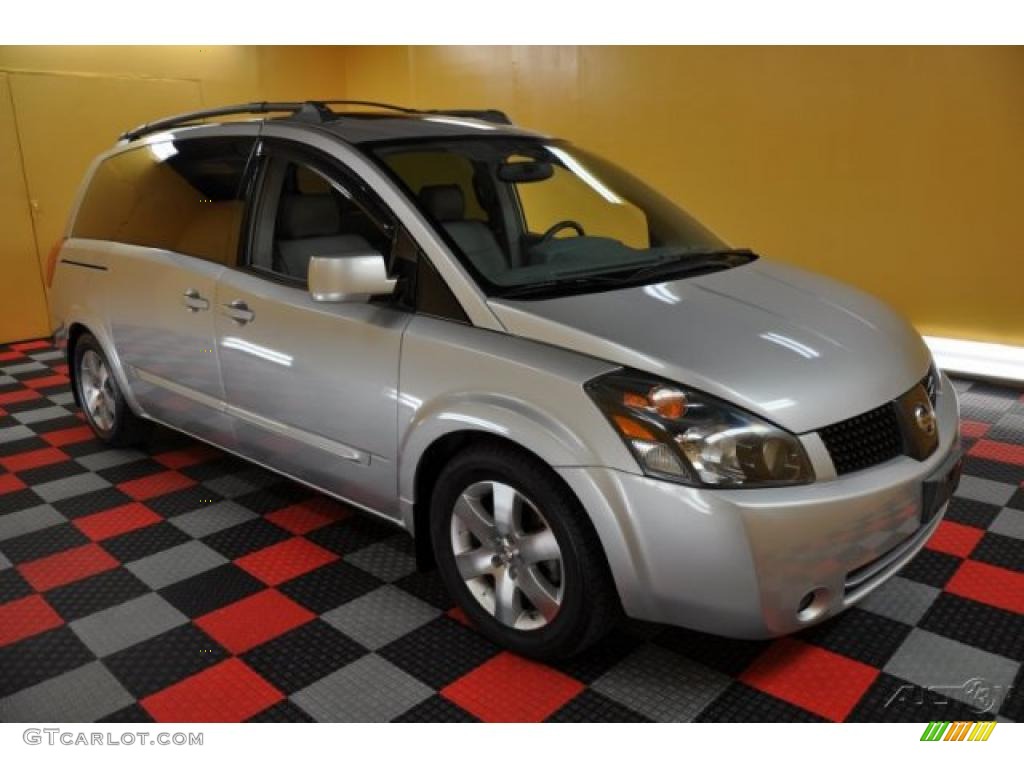 Silver Mist Metallic Nissan Quest