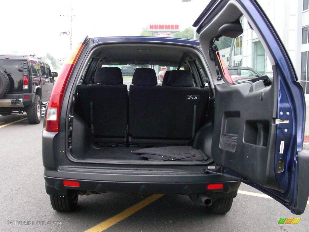 2004 CR-V LX 4WD - Eternal Blue Pearl / Black photo #11