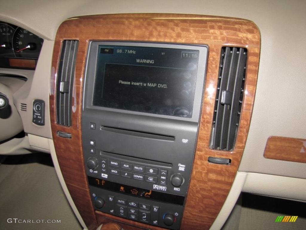 2005 Cadillac STS V8 Controls Photo #39589065