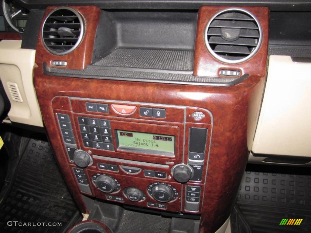 2007 Land Rover LR3 V8 SE Controls Photo #39591005