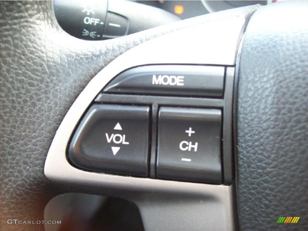 2009 Honda Accord LX Sedan Controls Photo #39591865