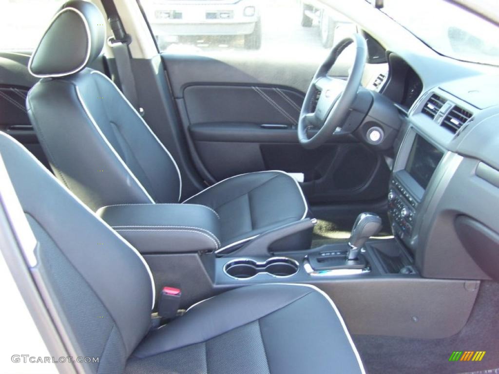 2011 Fusion SEL V6 - White Suede / Charcoal Black photo #15