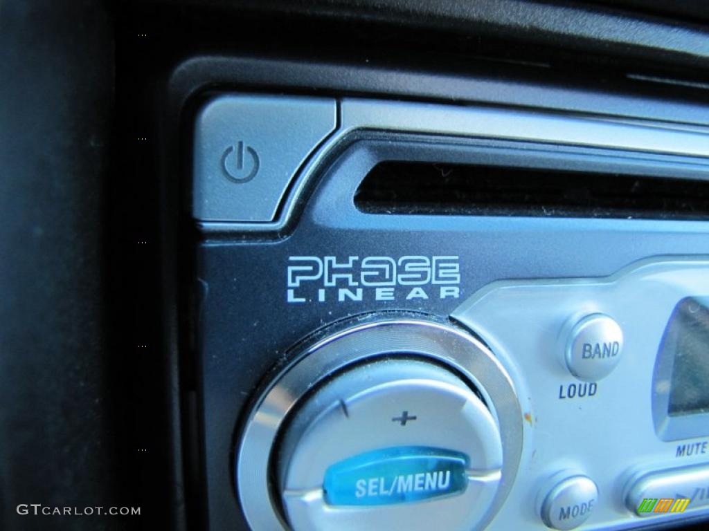 2003 Expedition XLT - Silver Birch Metallic / Flint Grey photo #14