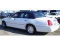 2001 Vibrant White Lincoln Town Car Executive  photo #6