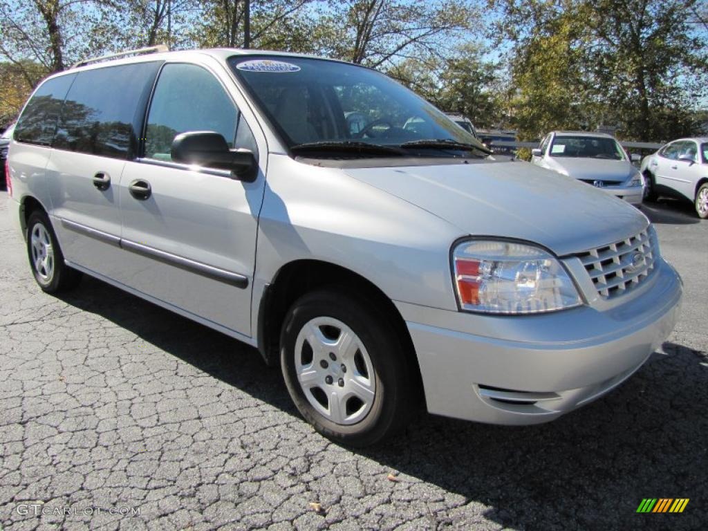2007 Freestar SE - Silver Frost Metallic / Pebble Beige photo #4