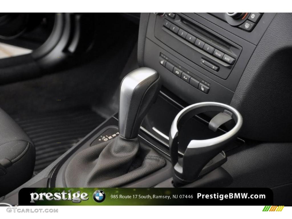 2009 1 Series 128i Convertible - Black Sapphire Metallic / Black photo #17
