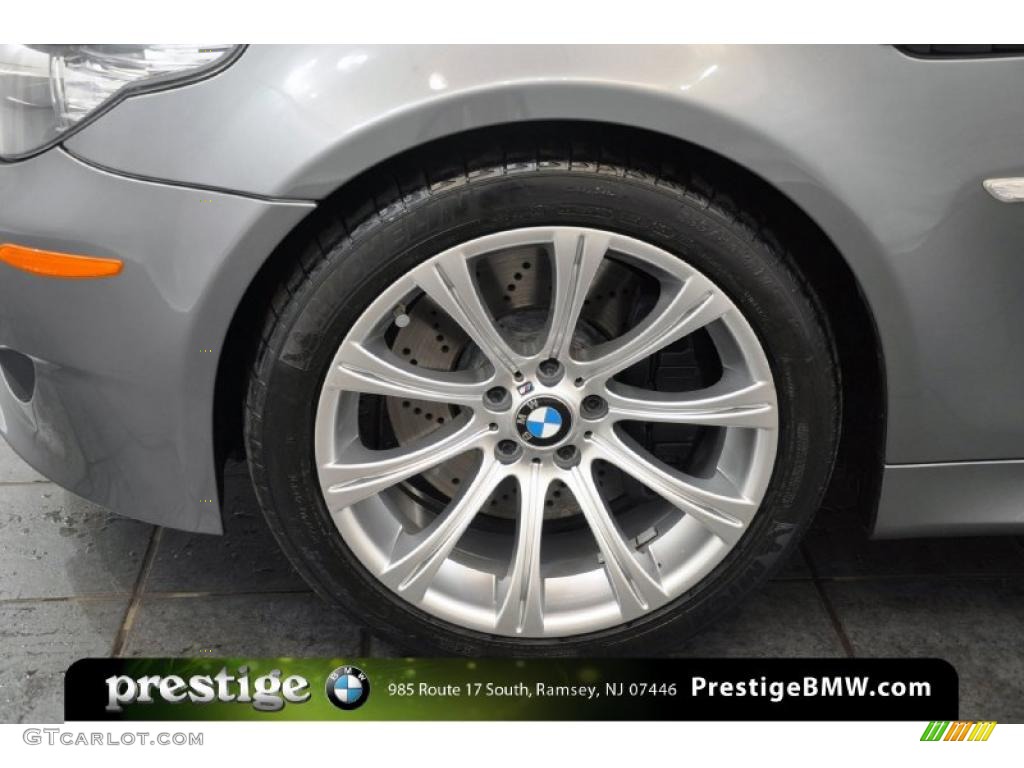2010 M5  - Space Gray Metallic / Black Merino Leather photo #7