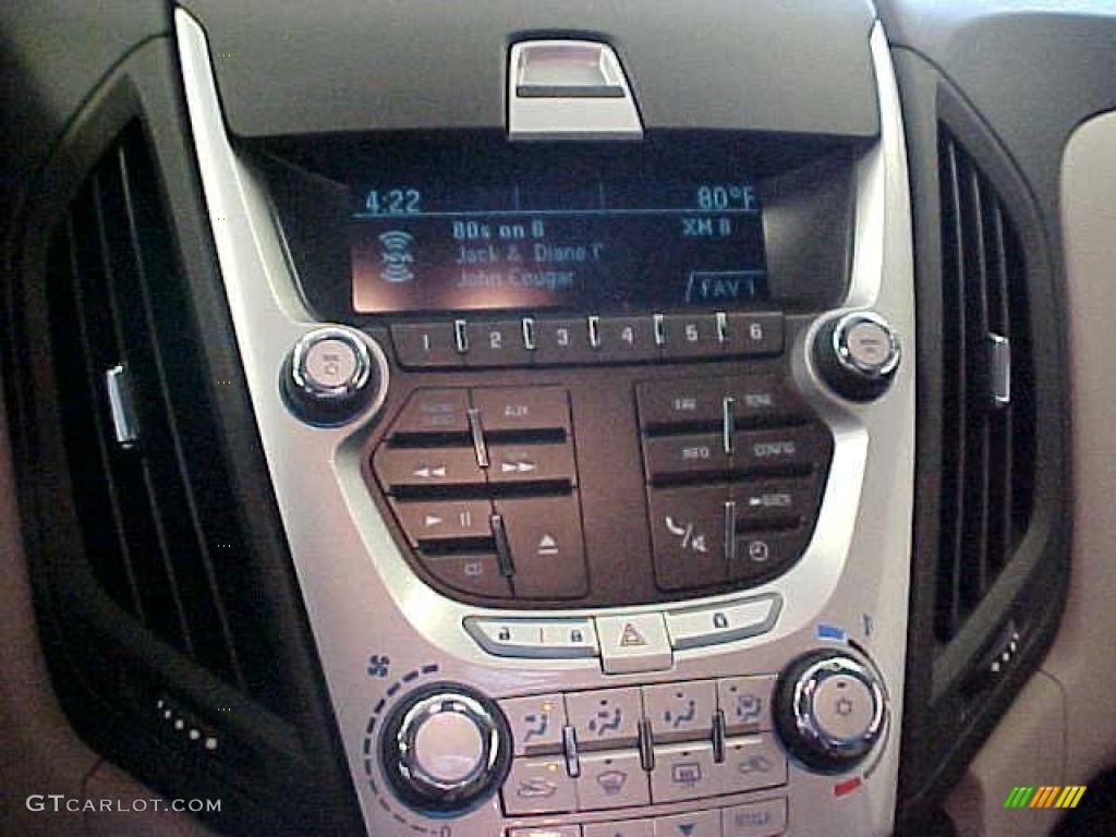 2011 Chevrolet Equinox LT Controls Photo #39595567