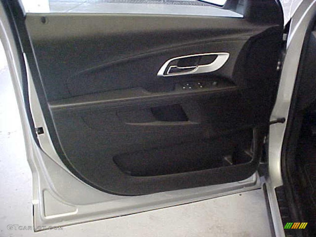 2011 Chevrolet Equinox LT Jet Black Door Panel Photo #39595651