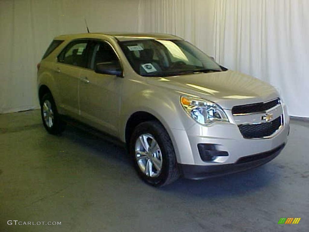 Gold Mist Metallic Chevrolet Equinox