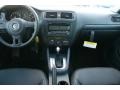 Black - Jetta SE Sedan Photo No. 7