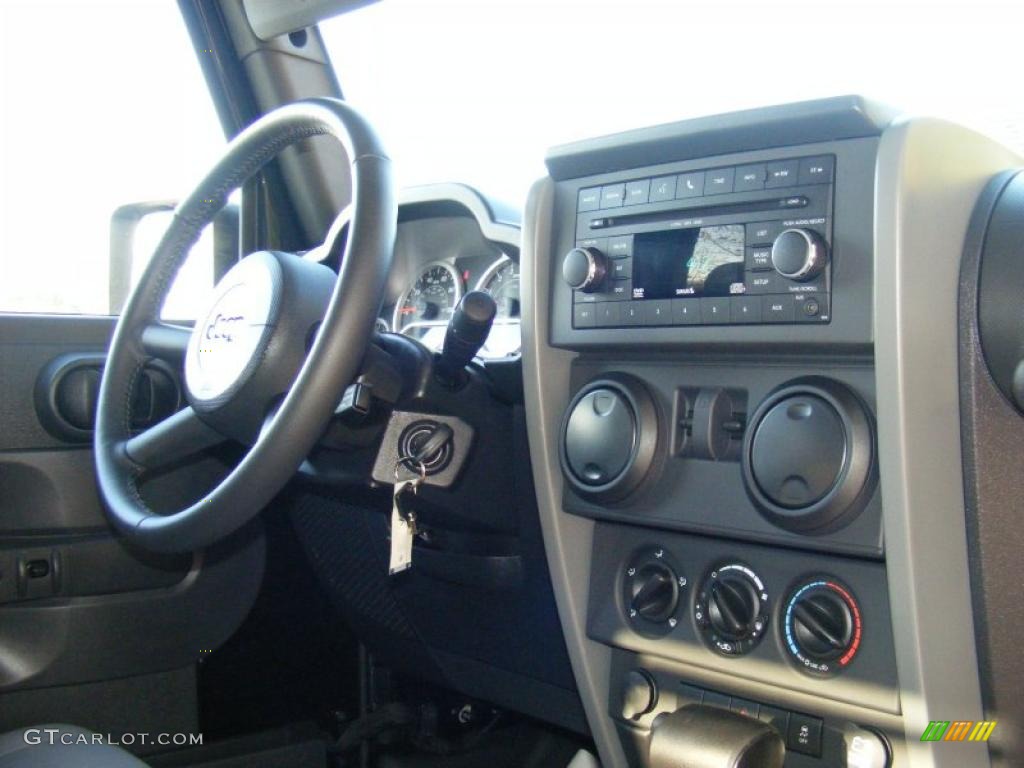 2010 Jeep Wrangler Sport 4x4 Controls Photo #39599689