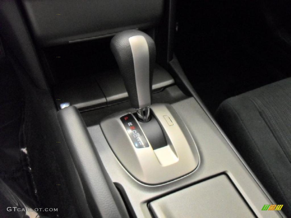 2011 Honda Accord LX-P Sedan Transmission Photos