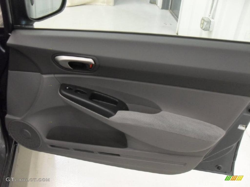 2011 Civic LX Sedan - Polished Metal Metallic / Gray photo #25