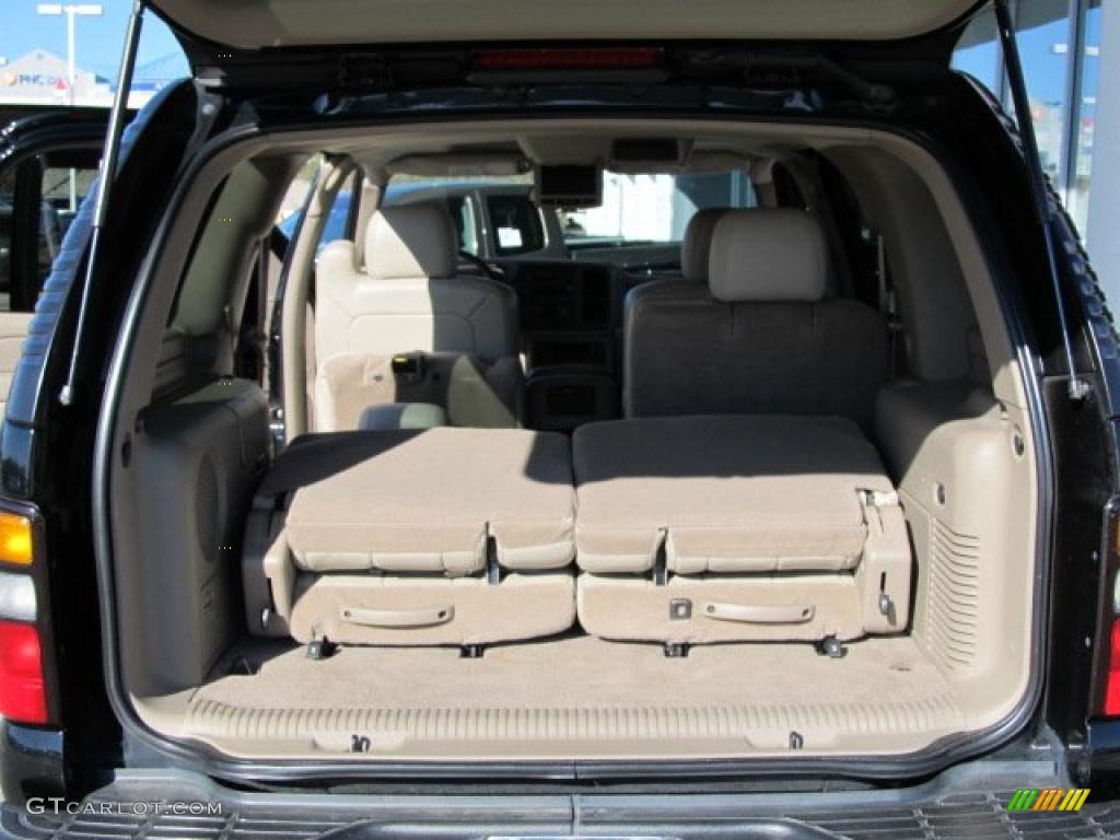 2004 Tahoe LT 4x4 - Black / Tan/Neutral photo #19