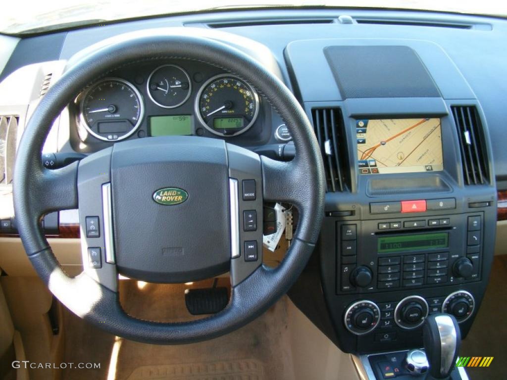 2008 Land Rover LR2 HSE Alpaca Beige Dashboard Photo #39611437
