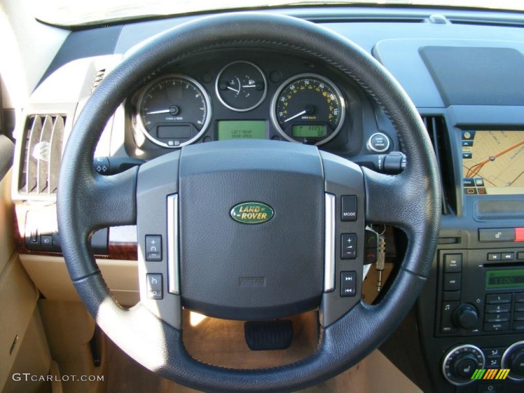 2008 Land Rover LR2 HSE Alpaca Beige Steering Wheel Photo #39611453