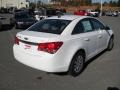 Summit White - Cruze LT Photo No. 4