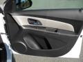 Summit White - Cruze LT Photo No. 23