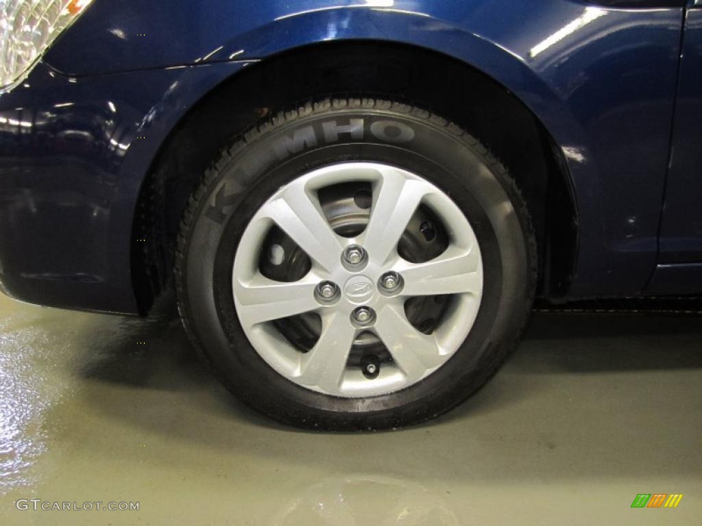 2009 Hyundai Accent GLS 4 Door Wheel Photo #39613845