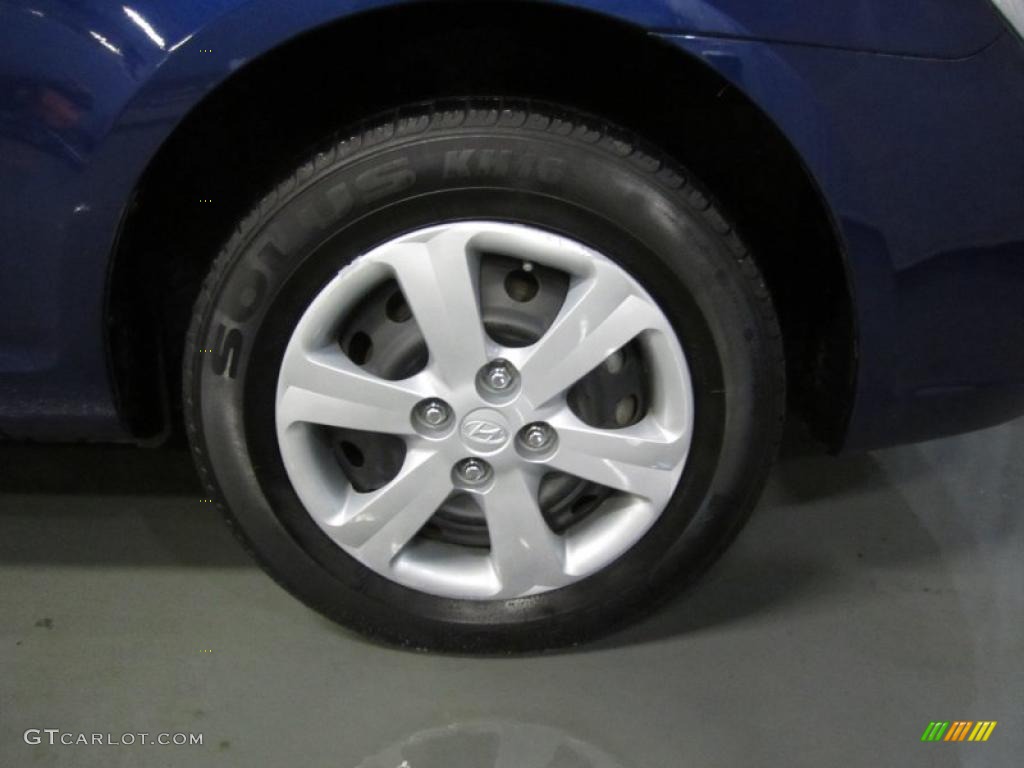 2009 Hyundai Accent GLS 4 Door Wheel Photo #39614009