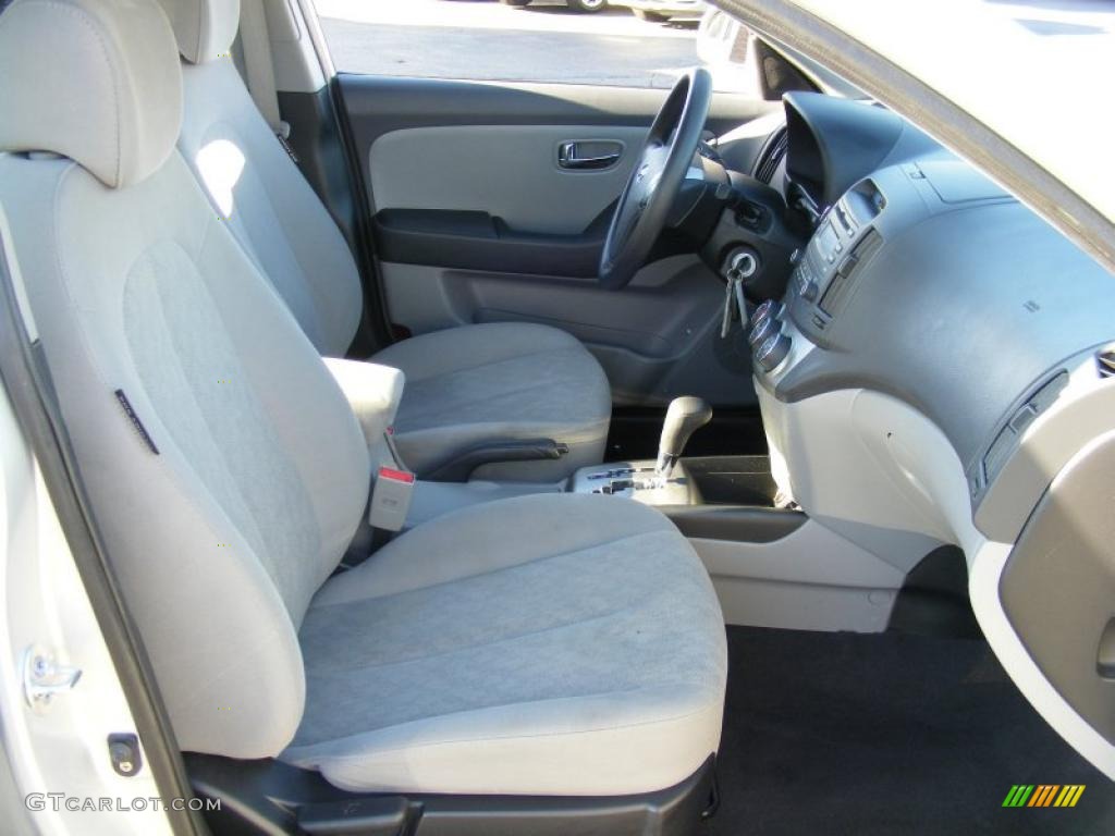 Gray Interior 2010 Hyundai Elantra GLS Photo #39614209