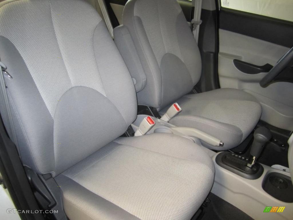 Gray Interior 2009 Hyundai Accent GLS 4 Door Photo #39614509