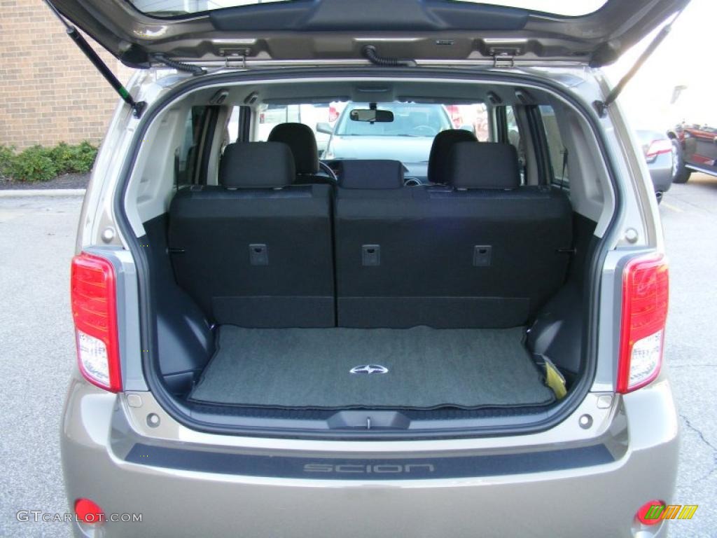 2011 Scion xB Standard xB Model Trunk Photo #39615149