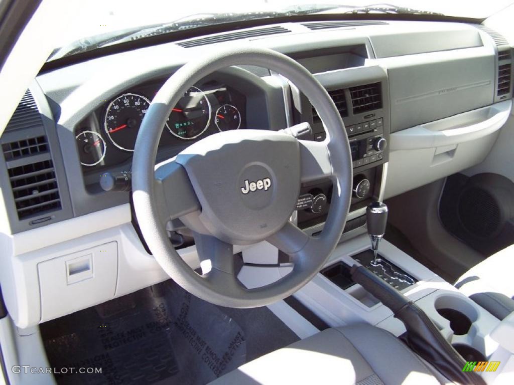 Pastel Slate Gray Interior 2008 Jeep Liberty Sport Photo #39622678