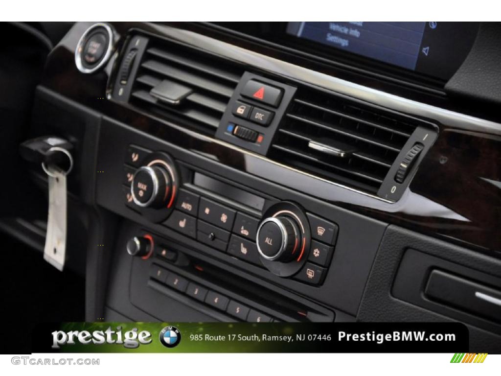 2011 3 Series 328i xDrive Coupe - Jet Black / Black photo #17