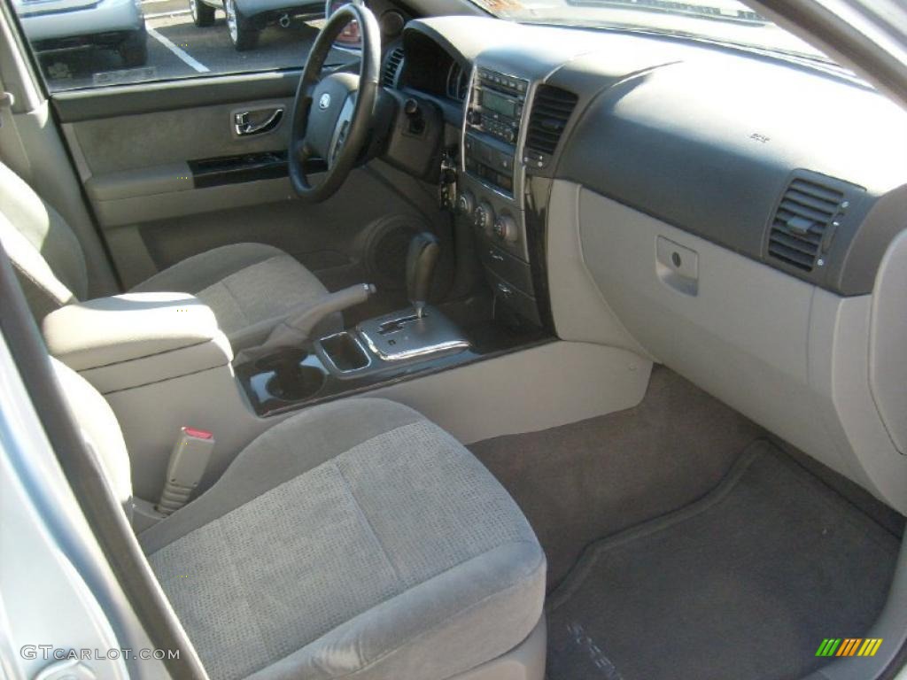 Gray Interior 2008 Kia Sorento EX 4x4 Photo #39625494