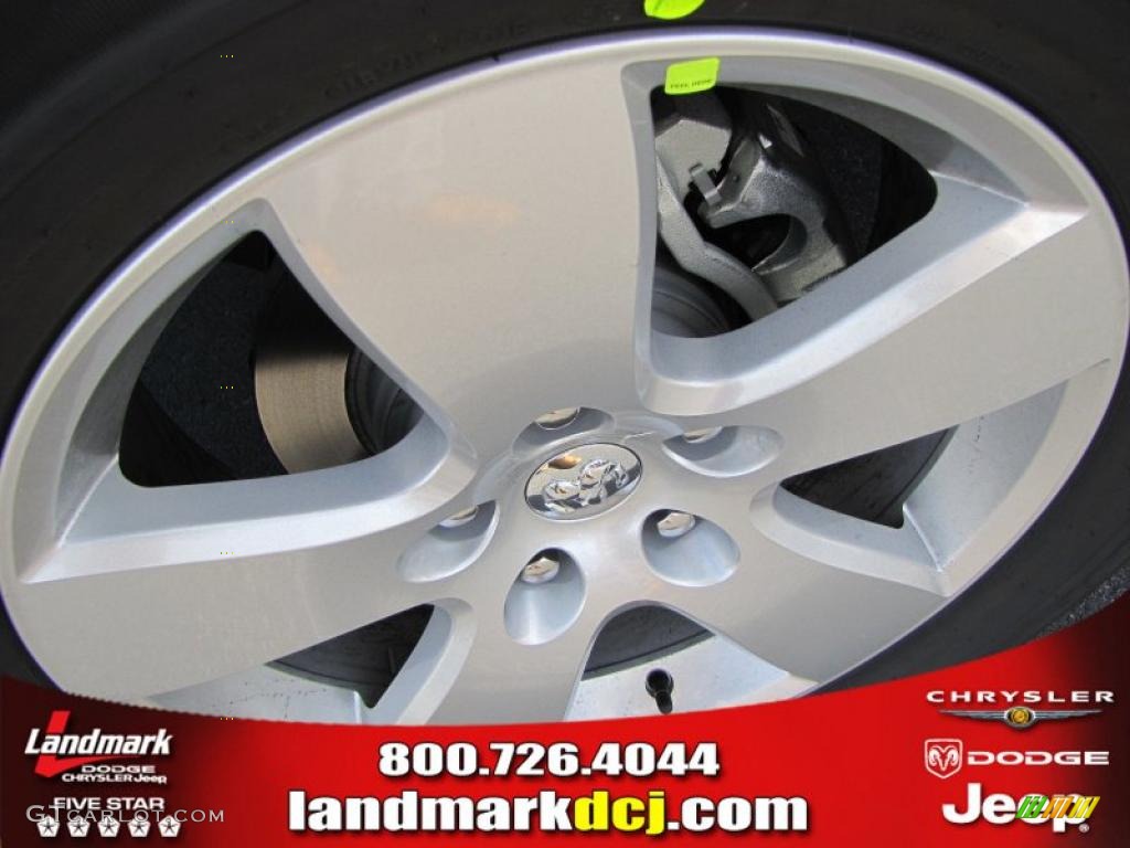 2011 Ram 1500 Big Horn Crew Cab - Brilliant Black Crystal Pearl / Dark Slate Gray/Medium Graystone photo #5