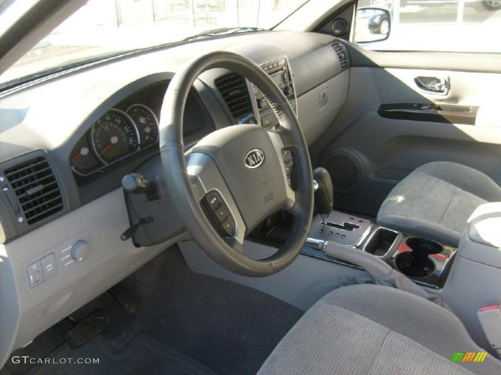 Gray Interior 2008 Kia Sorento EX 4x4 Photo #39625594