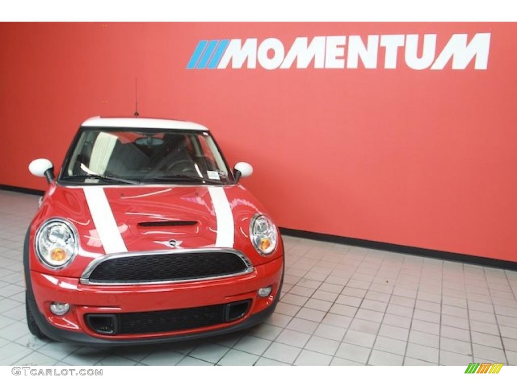 2011 Cooper S Hardtop - Chili Red / Carbon Black photo #10