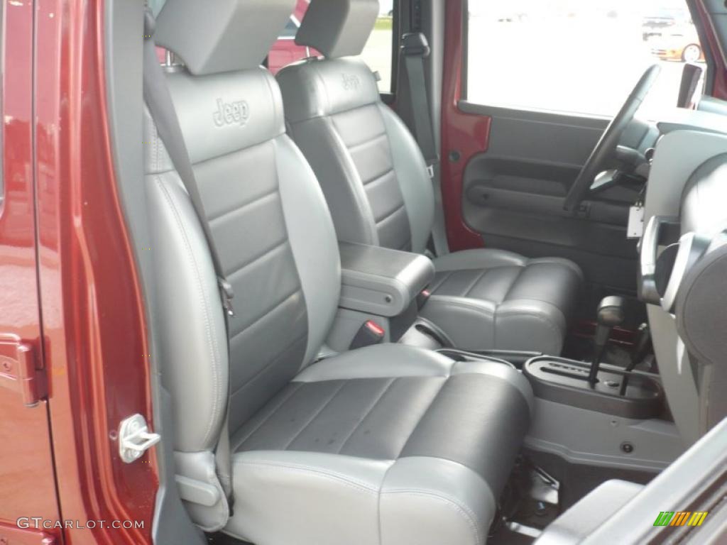 Dark Slate Gray/Medium Slate Gray Interior 2010 Jeep Wrangler Unlimited Sahara 4x4 Photo #39634018