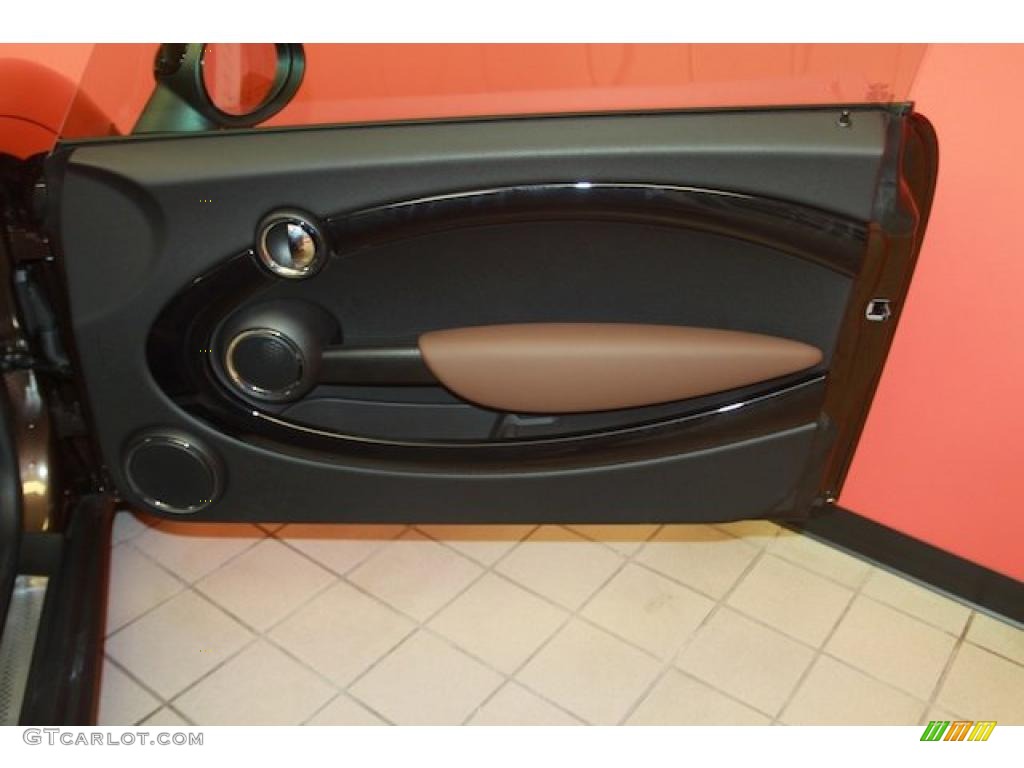 2011 Mini Cooper S Clubman Hot Chocolate Lounge Leather Door Panel Photo #39635414